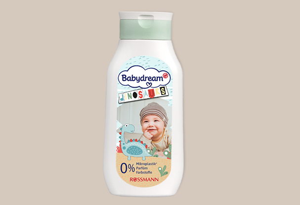 Babydream extra sensitiv Shampoo mit persönlichem Motiv Sanftes Babydream-Shampoo mit Dino-Motiv und Babyfoto – perfekt als Babygeschenk zur Geburt mit persönlichem Touch.