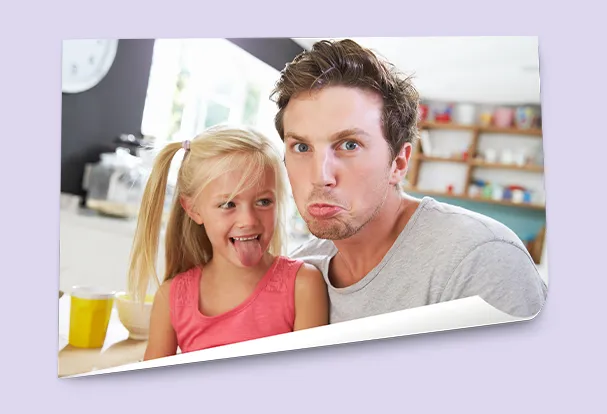 Fotocollage Familie, Poster, viele Formate, ausbelichtet Großformatige Familienfotos als Geschenk. Gestaltet eure Poster selbst. Wir belichten auf echtem Fotopapier.