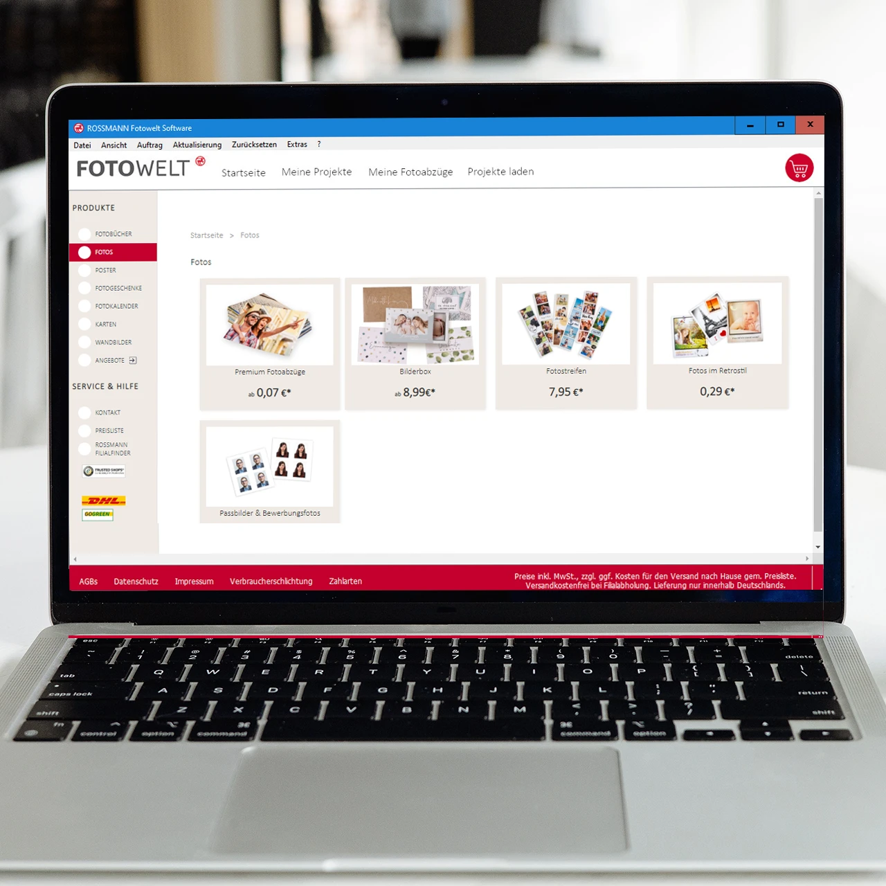 Fotos drucken mit unserer benutzerfreundlichen Fotosoftware Bilder drucken mit der ROSSMANN Fotosoftware für euren Computer. Dank der intuitiven Benutzeroberfläche könnt ihr auch viele andere Fotoprodukte ganz leicht gestalten.