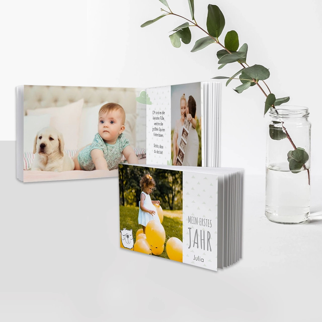 Softcover Fotobuch, mit verschiedenen Designvorlagen Ein kleines Fotobuch ist ein perfektes Geschenk. Gefüllt mit persönlichen Erinnerungen und lustigen Anekdoten wird sich jeder deiner Freunde und deiner Familie freuen.