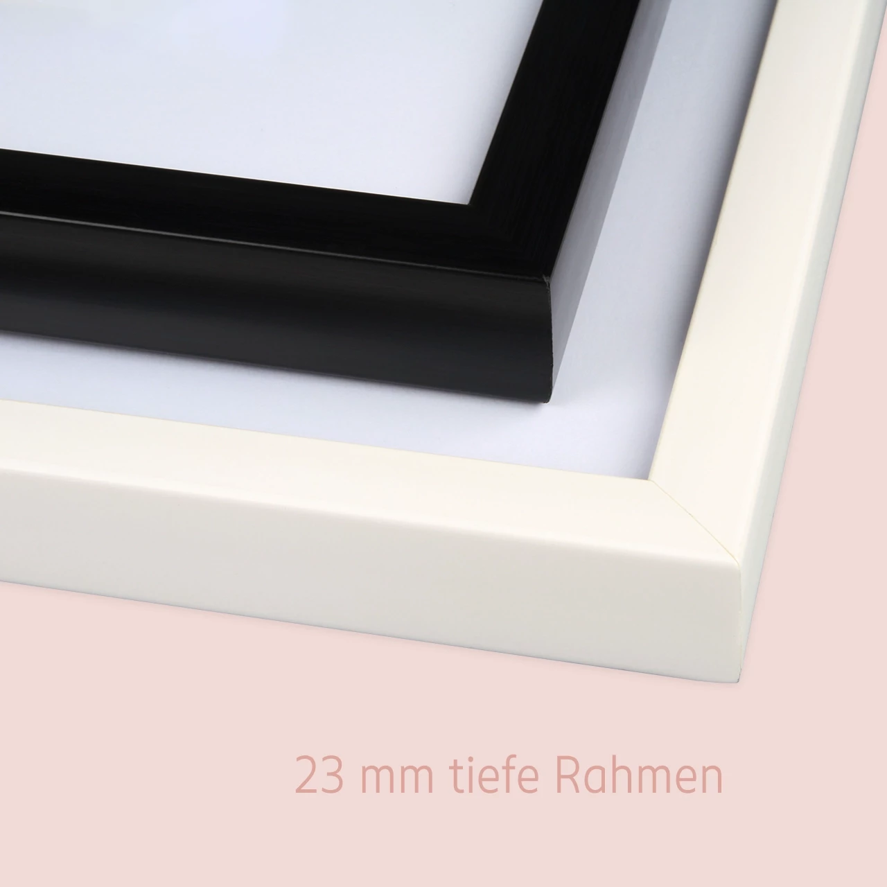 Fotorahmen Collage, 23 mm tiefe Rahmen in schwarz oder weiß Gebt euren Ideen für eine Fotowand einen Raum. Mit den 23 mm tiefen Rahmen entsteht eine Tiefenwirkung, welche eure Motive noch besonderer wirken lässt.