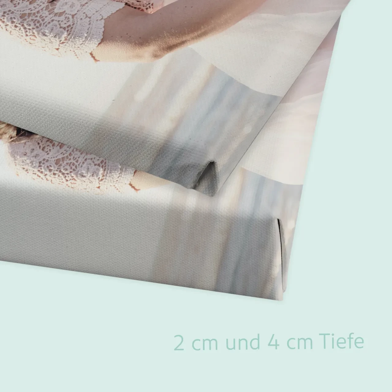 Leinwand bedrucken, verschieden tiefe Leinwände Lasst in der ROSSMANN Fotowelt eine Leinwand bedrucken. Dabei könnt ihr zwischen 2 cm und 4 cm dicken Leinwänden und verschiedenen Größen und Formaten wählen.