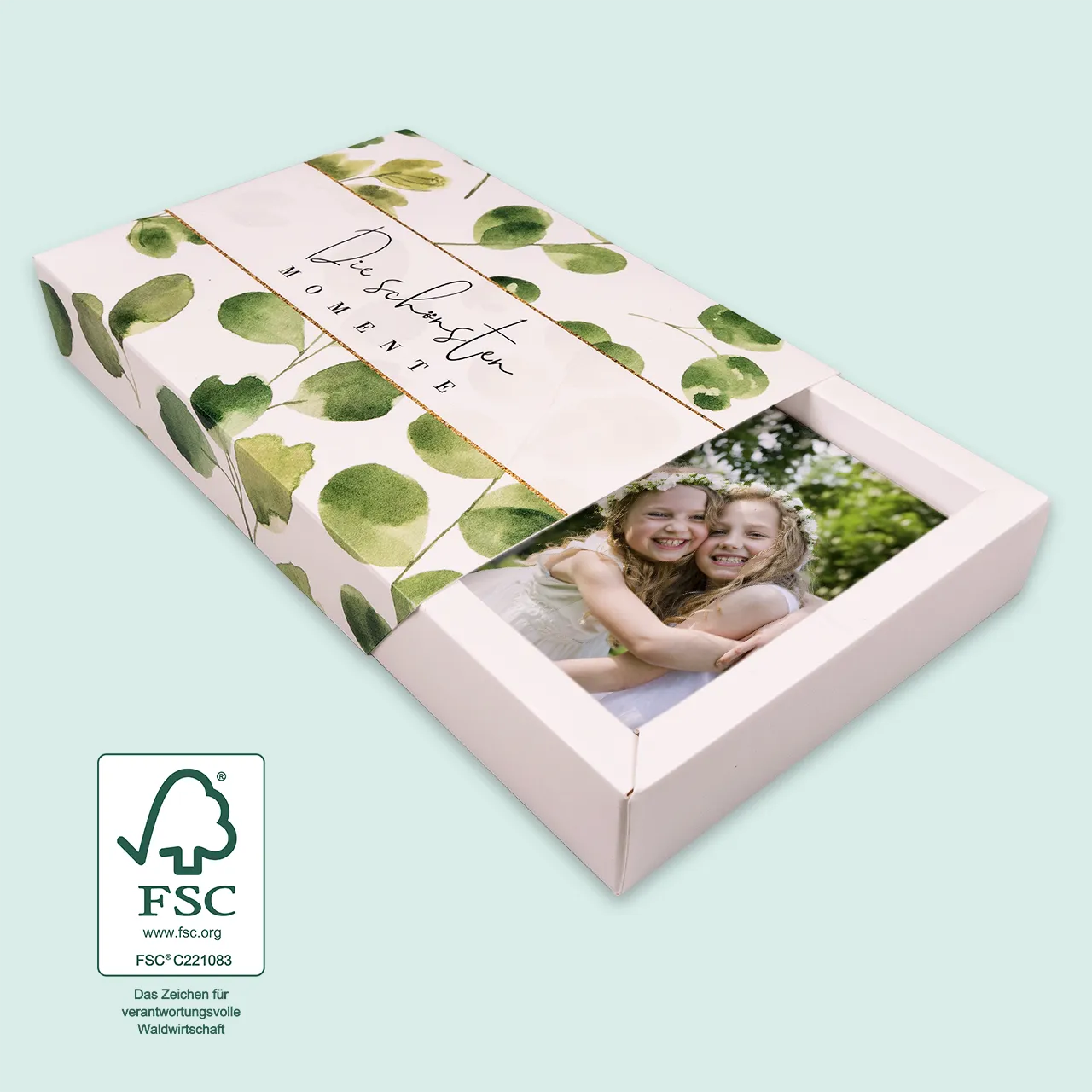 Foto-Geschenkbox, einzigartige Aufbewahrung von Erinnerungen Gestaltet eure individuelle Bilderbox: Fügt Fotos, Texte und Cliparts hinzu oder passt Designvorlagen an. Bewahrt eure schönsten Momente für immer auf!