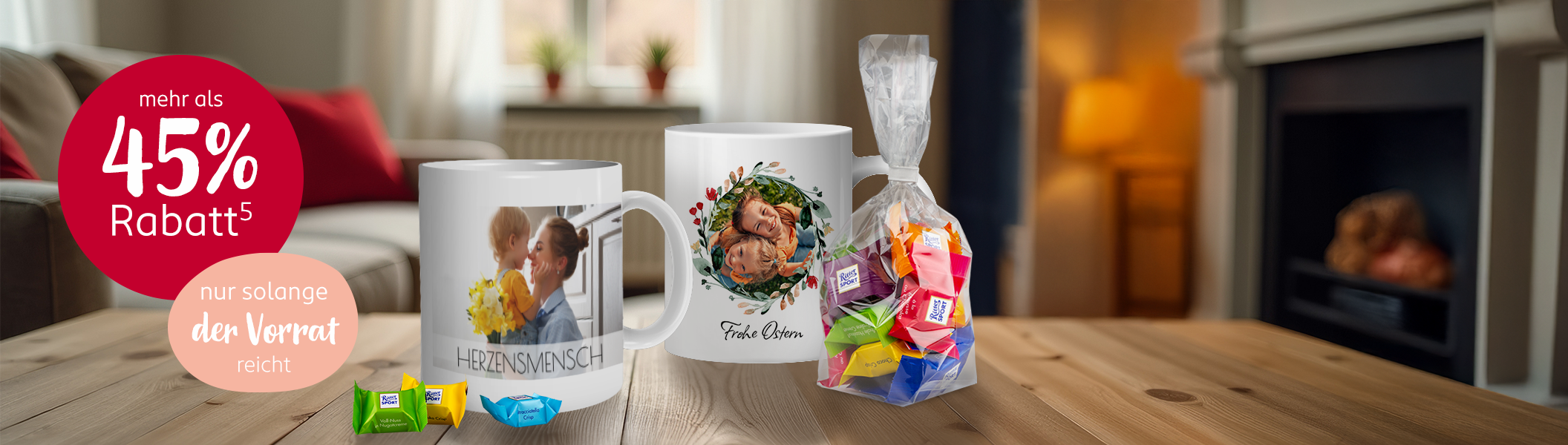 Tasse mit Foto gestalten, mit Schokolade befüllte Tasse Ihr könnt nicht nur eine Tasse mit Foto bedrucken lassen, sondern die Tasse gleich als besonderes Geschenk mit Schokolade befüllt bestellen und verschenken.