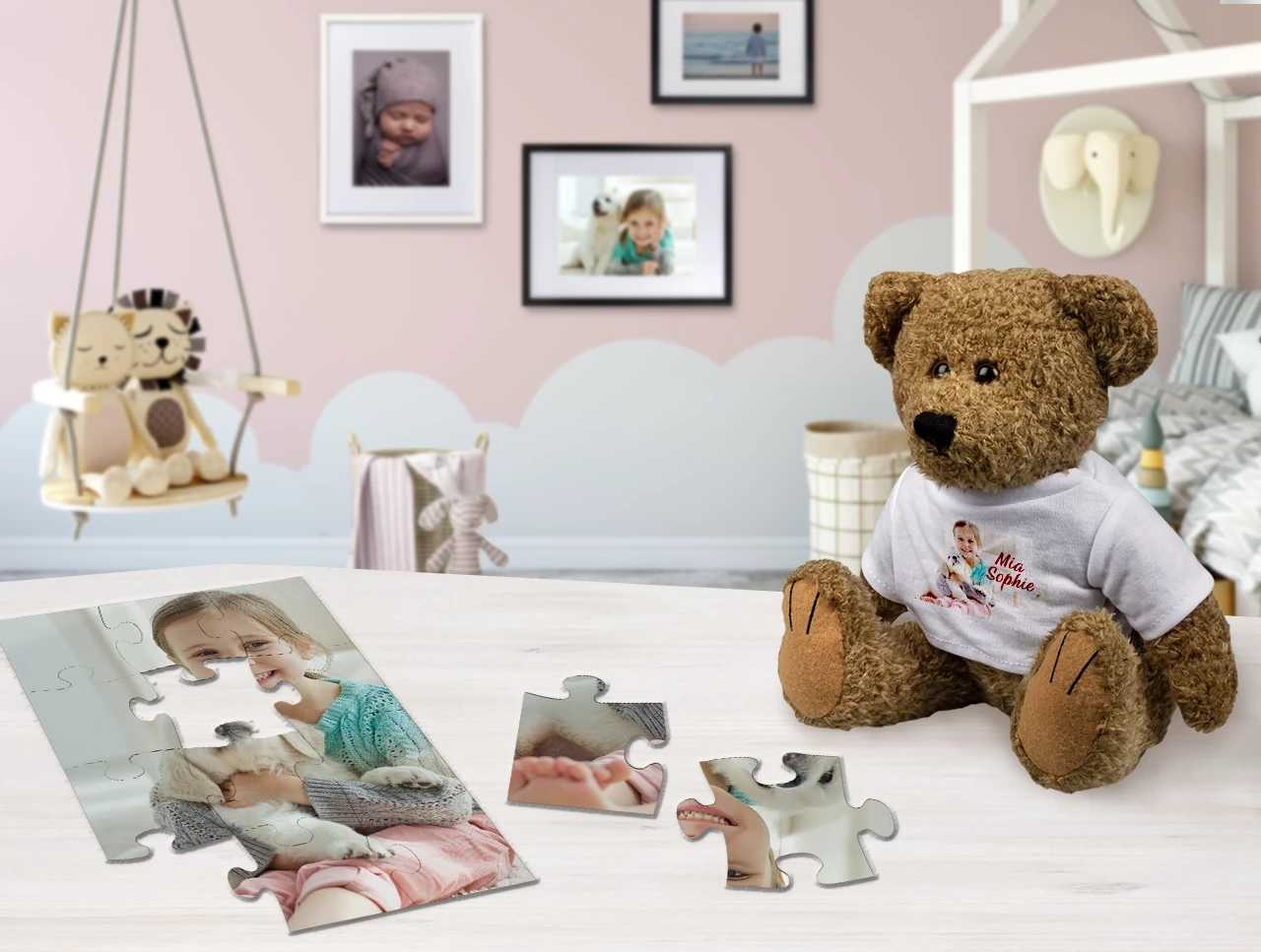 Entdeckt unsere vielfältigen Bilder-Geschenke für Kinder und Babys. Gestaltet hier ein individuelles Fotopuzzle oder kuschelweiches Plüschtier mit Foto.