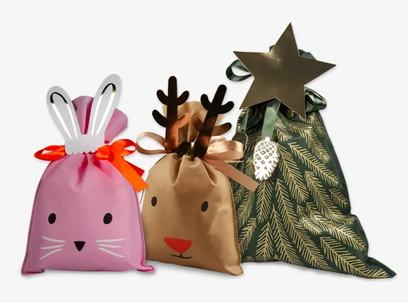 Die kreative Geschenktüte in Form von Rentier, Tannenbaum oder Hase macht das Verpacken von Geschenken das ganze Jahr über kinderleicht und stilvoll.